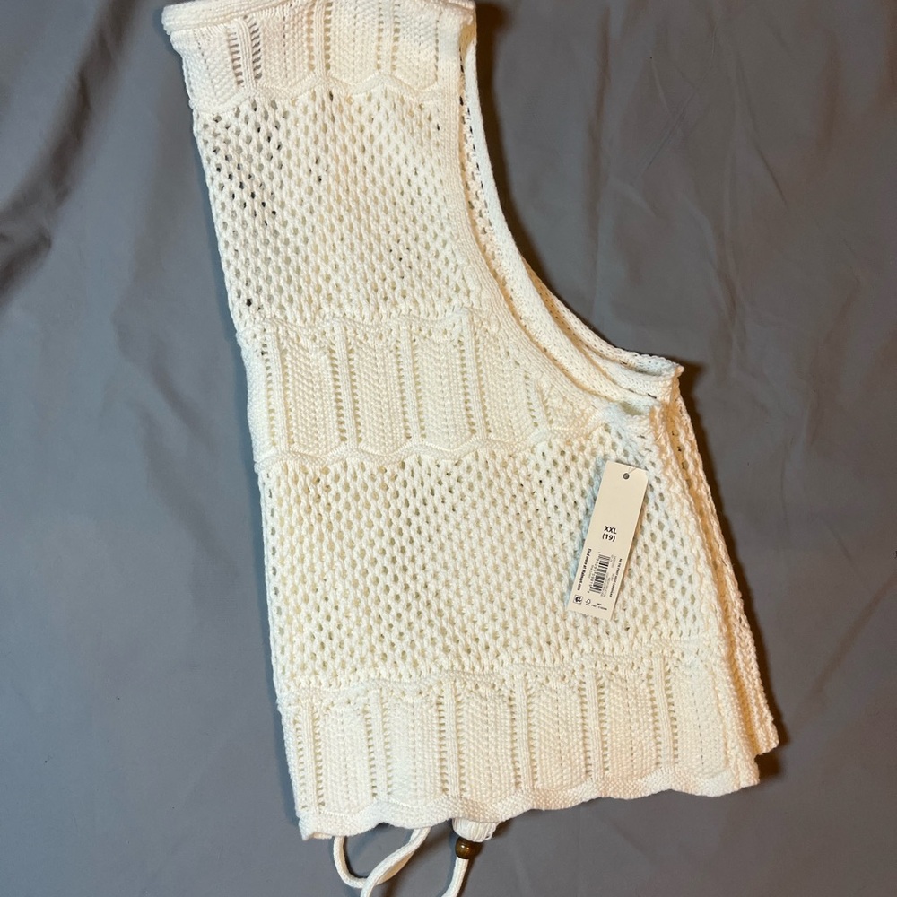 No Boundaries Cream Knit Sleeveless Top - Picture 3 of 5